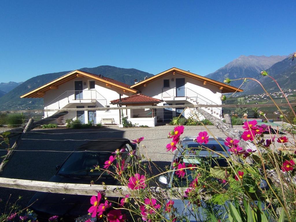 Der Blaue Reiter Aparthotel Schenna Buitenkant foto
